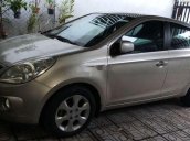 Cần bán Hyundai i20 đời 2011, màu bạc, nhập khẩu