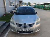 Nhà lên đời cần đổi xe nên bán ô tô Toyota Vios 2011, màu bạc