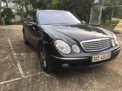 Cần bán Mercedes-Benz E class E240 SX 2004 màu đen