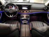 Mercedes Benz E250 lướt chính hãng, mới đi 5.550 km