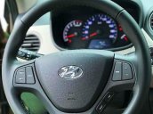 Bán Hyundai Grand i10 năm sản xuất 2019, màu trắng, chính chủ