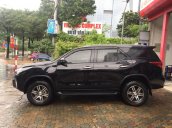 Cần bán xe Toyota Fortuner đời 2019, màu đen, số tự động