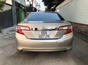 Xe Toyota Camry XLE 2.5 2014, vàng cát, số tự động