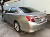 Xe Toyota Camry XLE 2.5 2014, vàng cát, số tự động