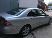 Bán Mercedes C180 sản xuất 2004, màu bạc  