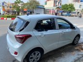 Bán lại xe Hyundai Grand i10 2016, màu trắng, xe nhập 