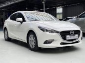 Bán xe Mazda 3 sản xuất năm 2017, màu trắng như mới, giá chỉ 565 triệu