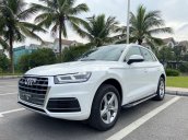 Cần bán gấp Audi Q5 đời 2018, màu trắng, xe nhập