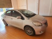 Nhà lên đời cần đổi xe nên bán ô tô Toyota Vios 2011, màu bạc