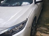 Chính chủ bán Honda Civic đời 2019, màu trắng, nhập khẩu nguyên chiếc