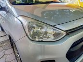 Bán Hyundai Grand i10 sản xuất năm 2015, màu bạc, nhập khẩu