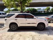 Cần bán lại xe Toyota Fortuner đời 2016, màu trắng