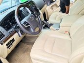 Bán Toyota Land Cruiser sản xuất năm 2016, màu đen, nhập khẩu