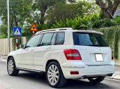 Cần bán lại xe Mercedes GLK300 4Matic năm sản xuất 2010, màu trắng