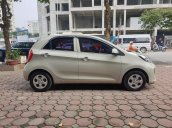 Cần bán lại với giá thấp chiếc Hyundai Grand i10 sản xuất năm 2017, xe chính chủ còn mới