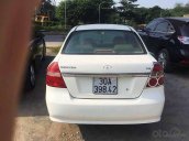 Cần bán Daewoo Gentra năm sản xuất 2010, màu trắng còn mới giá cạnh tranh