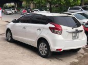 Cần bán xe Toyota Yaris đời 2017, màu trắng