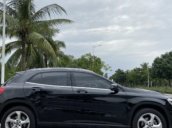 Mercedes Benz GLA 200 sản xuất năm 2017, màu đen