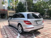 Bán xe Mercedes R300 đời 2010, màu bạc