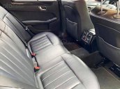 Bán Mercedes E class năm 2015, màu đỏ còn mới