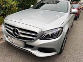 Bán ô tô Mercedes C class năm 2016, màu bạc còn mới