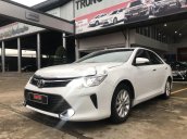 Bán Toyota Camry năm sản xuất 2016 còn mới