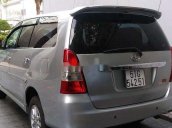 Cần bán Toyota Innova 2013, màu bạc chính chủ