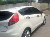 Cần bán xe Ford Fiesta sản xuất năm 2014 còn mới, 325tr