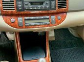 Bán Toyota Camry đời 2005, màu đen số sàn, 330tr