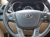 Bán Kia Sorento DATH sản xuất 2017, màu nâu, máy dầu, giá chỉ 739 triệu