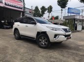 Cần bán gấp Toyota Fortuner năm 2020, màu trắng số tự động 