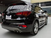 Cần bán xe Hyundai Santa Fe 2018, màu đen xe gia đình