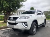 Cần bán gấp Toyota Fortuner năm sản xuất 2019 còn mới