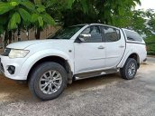 Cần bán xe Mitsubishi Triton sản xuất năm 2014, xe nhập, giá mềm