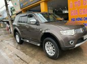 Bán nhanh với giá thấp chiếc Mitsubishi Pajero Sport 2011 số tự động