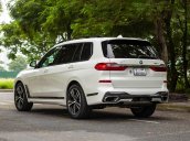 BMW X7 M-Sport xDriver40i model 2020, màu trắng