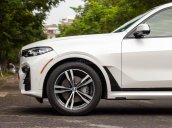 BMW X7 M-Sport xDriver40i model 2020, màu trắng