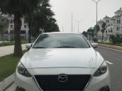 Cần bán lại chiếc Mazda 3 đời 2015, màu trắng, chính chủ sử dụng