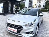 Cần bán Hyundai Accent năm sản xuất 2019, màu bạc, chính chủ 