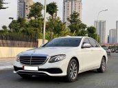 Bán ô tô Mercedes E200 sản xuất năm 2018, màu trắng