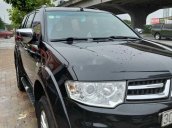 Bán gấp chiếc Mitsubishi Pajero Sport 2014 số sàn, 1 cầu máy dầu