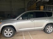 Cần bán xe Toyota RAV4 sản xuất năm 2006, nhập khẩu nguyên chiếc, giá tốt