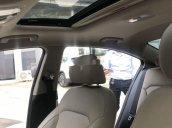 Bán xe Hyundai Elantra sản xuất 2018 còn mới