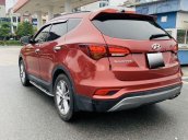 Cần bán lại xe Hyundai Santa Fe năm sản xuất 2017 còn mới