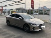 Bán xe Hyundai Elantra sản xuất 2018 còn mới