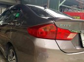 Bán gấp chiếc Honda City năm sản xuất 2017, xe chính chủ còn mới