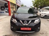 Bán nhanh chiếc Nissan X trail năm sản xuất 2017, xe giá thấp