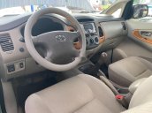 Bán Toyota Innova đời 2009, màu bạc