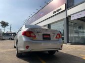 Cần bán gấp với giá ưu đãi chiếc Toyota Corolla Altis sản xuất năm 2010, xe chính chủ còn mới