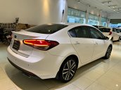 Cần bán gấp với giá ưu đãi nhất chiếc Kia Cerato 1.6AT Sedan, đời 2016 xe một đời chủ